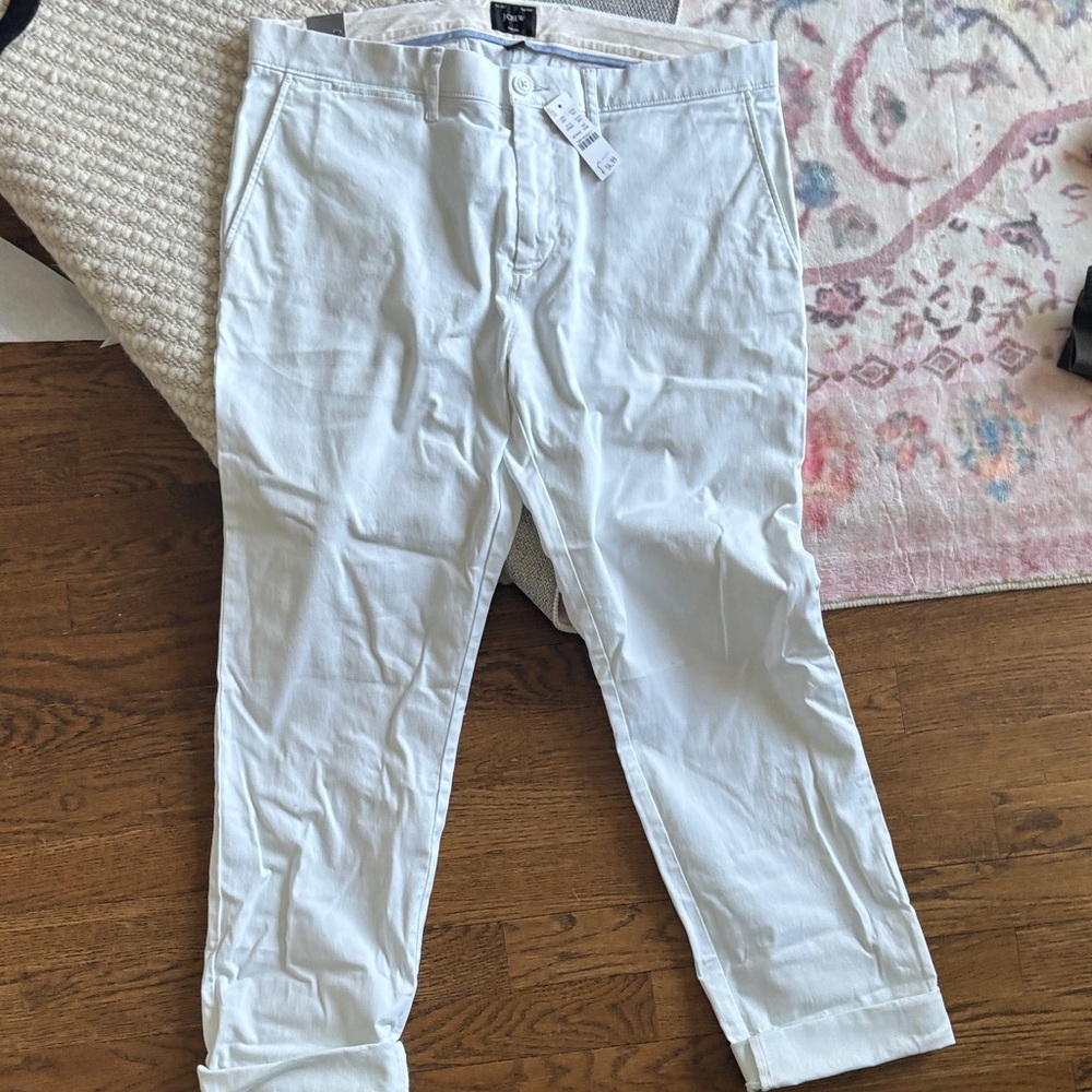 J Crew Women’s White Casual Chino Pants NWT size 30 length 34
